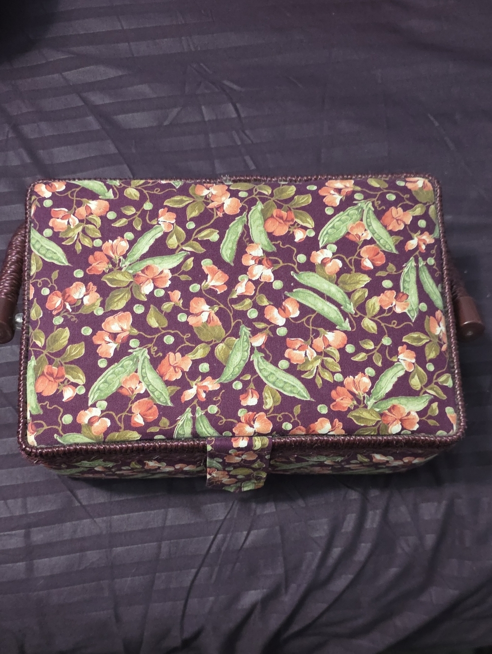 Floral Pattern Rectangular Sewing Case in Plum and Green